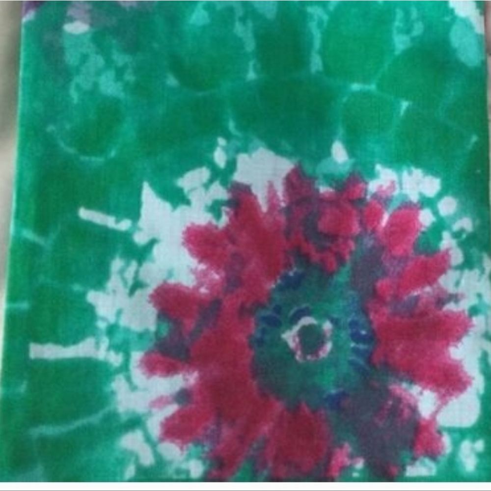 NWT Bandana Tie Dye Green - Picture 3 of 3